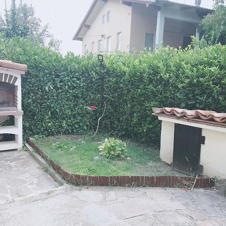 Casa Vacanze Mingos Lodio Di La Carpineta ภายนอก รูปภาพ