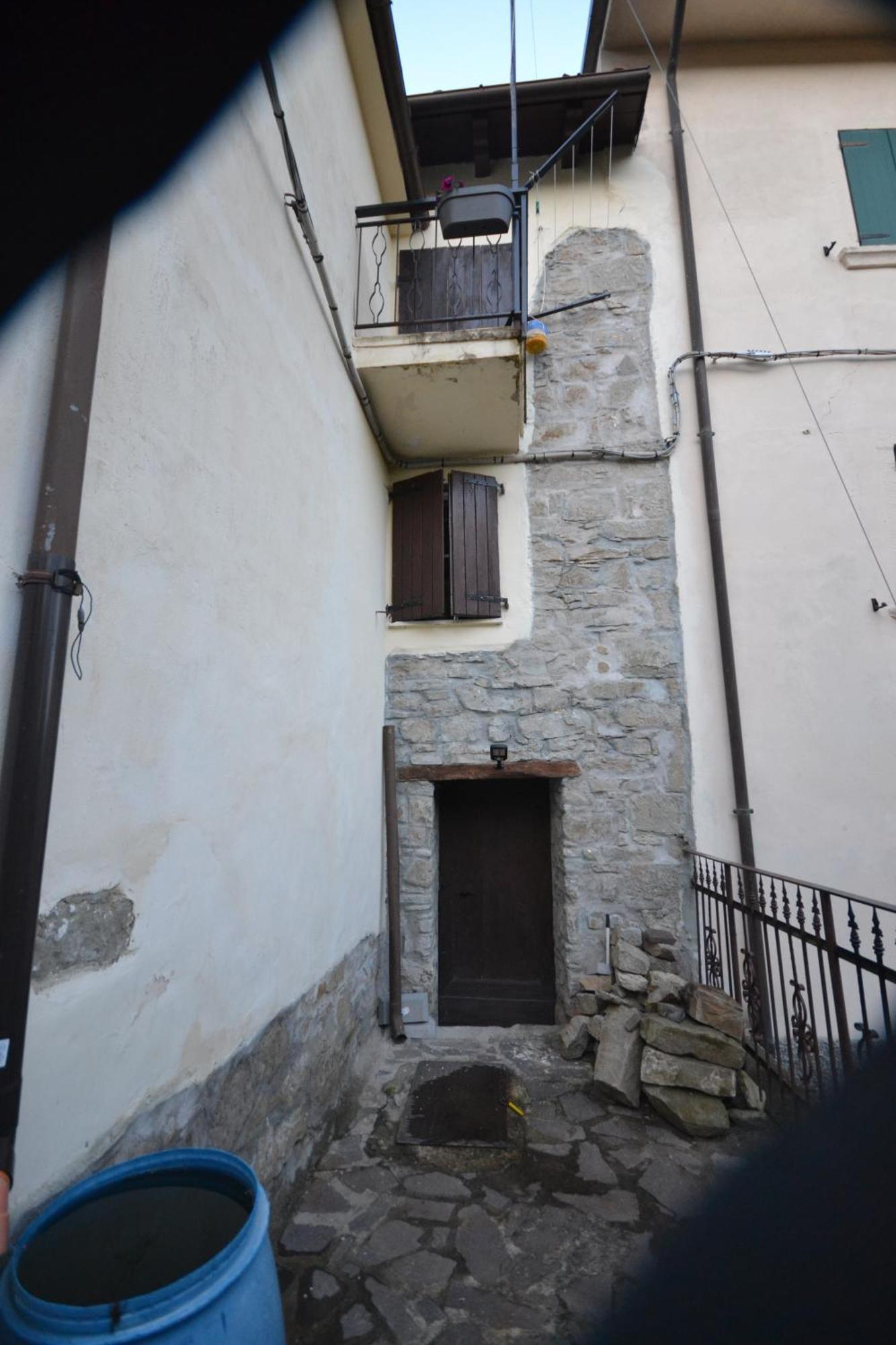 Casa Vacanze Mingos Lodio Di La Carpineta ภายนอก รูปภาพ