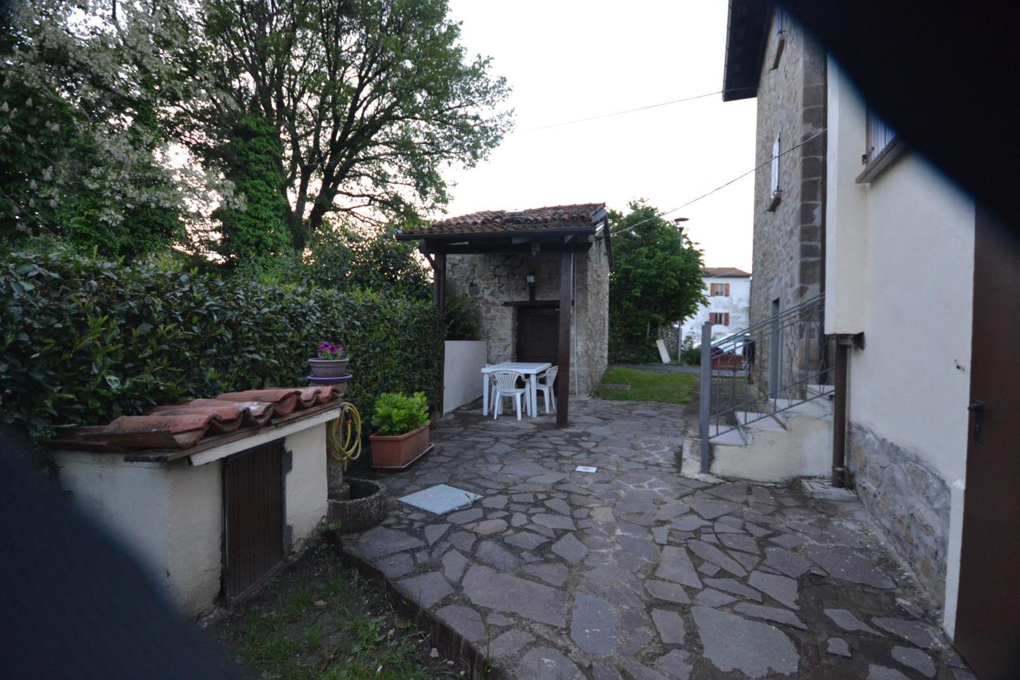 Casa Vacanze Mingos Lodio Di La Carpineta ภายนอก รูปภาพ