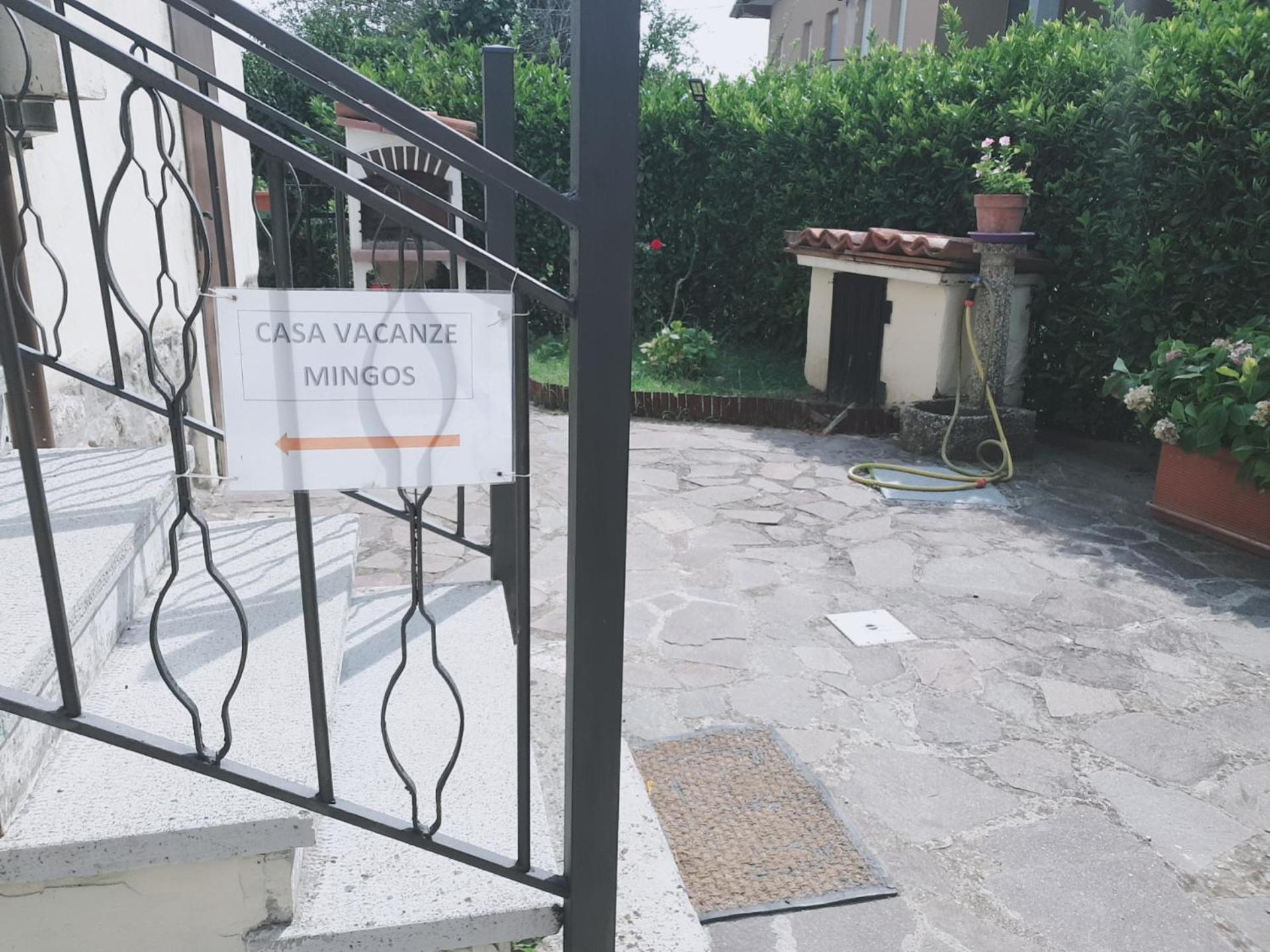 Casa Vacanze Mingos Lodio Di La Carpineta ภายนอก รูปภาพ
